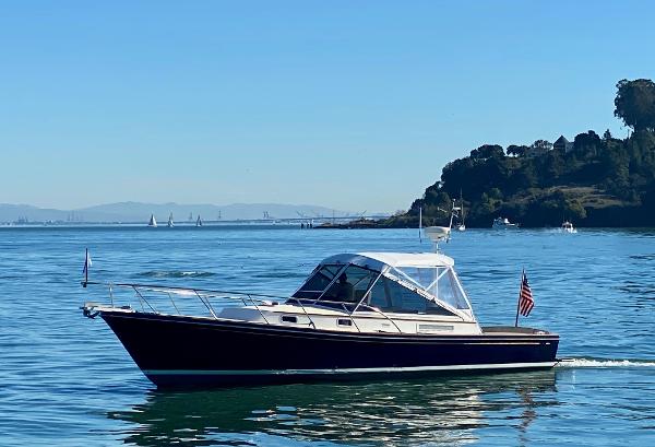 1999 Little Harbor WhisperJet 38