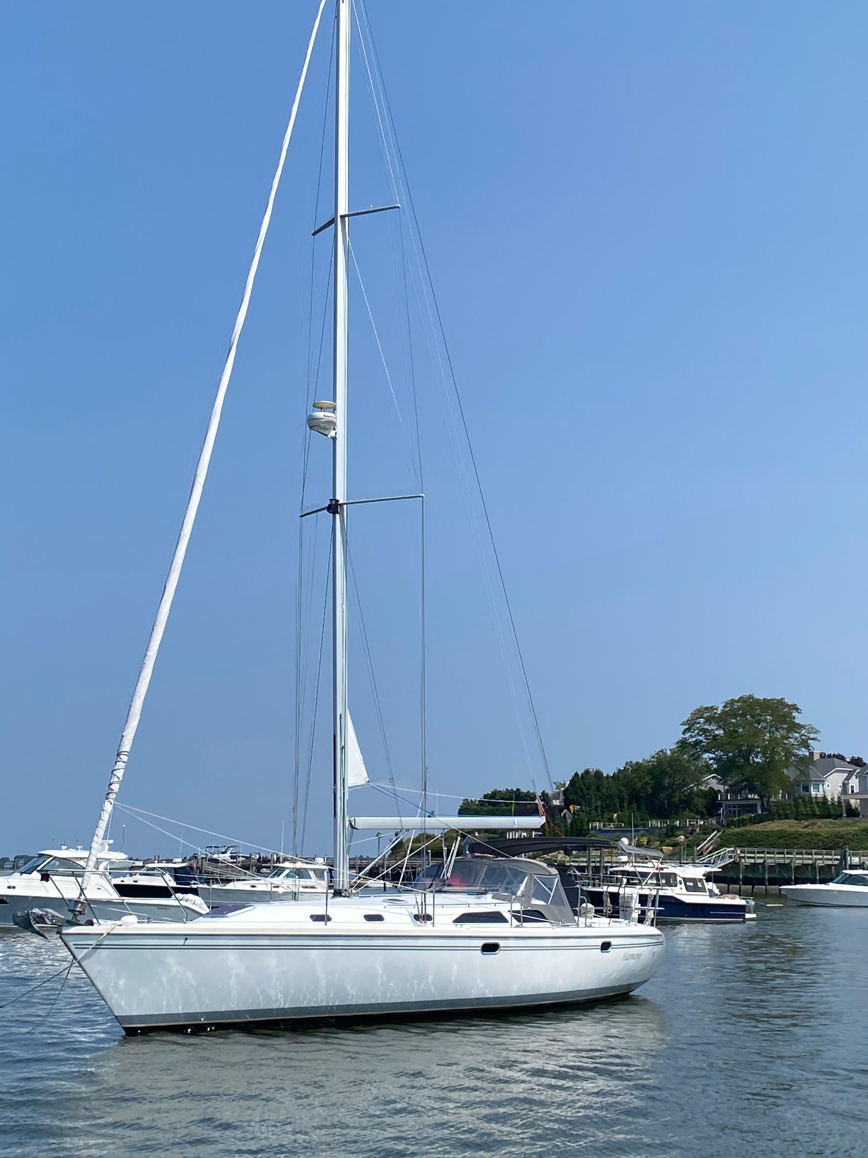 Newport RI Yacht Brokerage