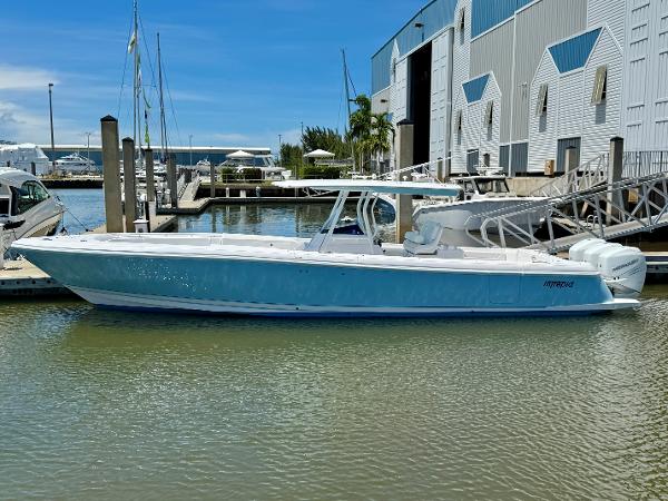 2020 Intrepid 375 Nomad FE