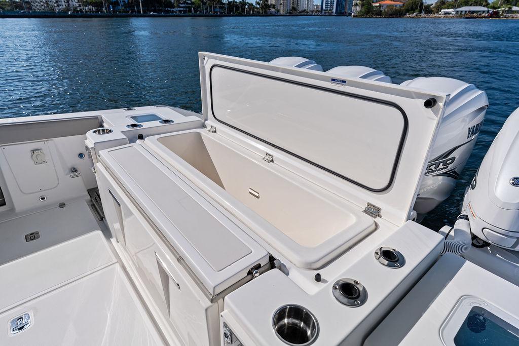 2022-pursuit-s-428-sport-power-9806049-20250522121050693-1_XLARGE
