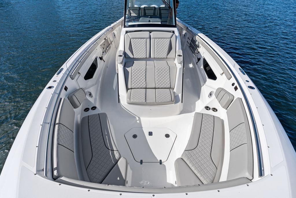 2022-pursuit-s-428-sport-power-9806049-20250522121101723-1_XLARGE