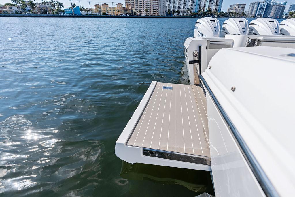 2022-pursuit-s-428-sport-power-9806049-20250522121133752-1_XLARGE