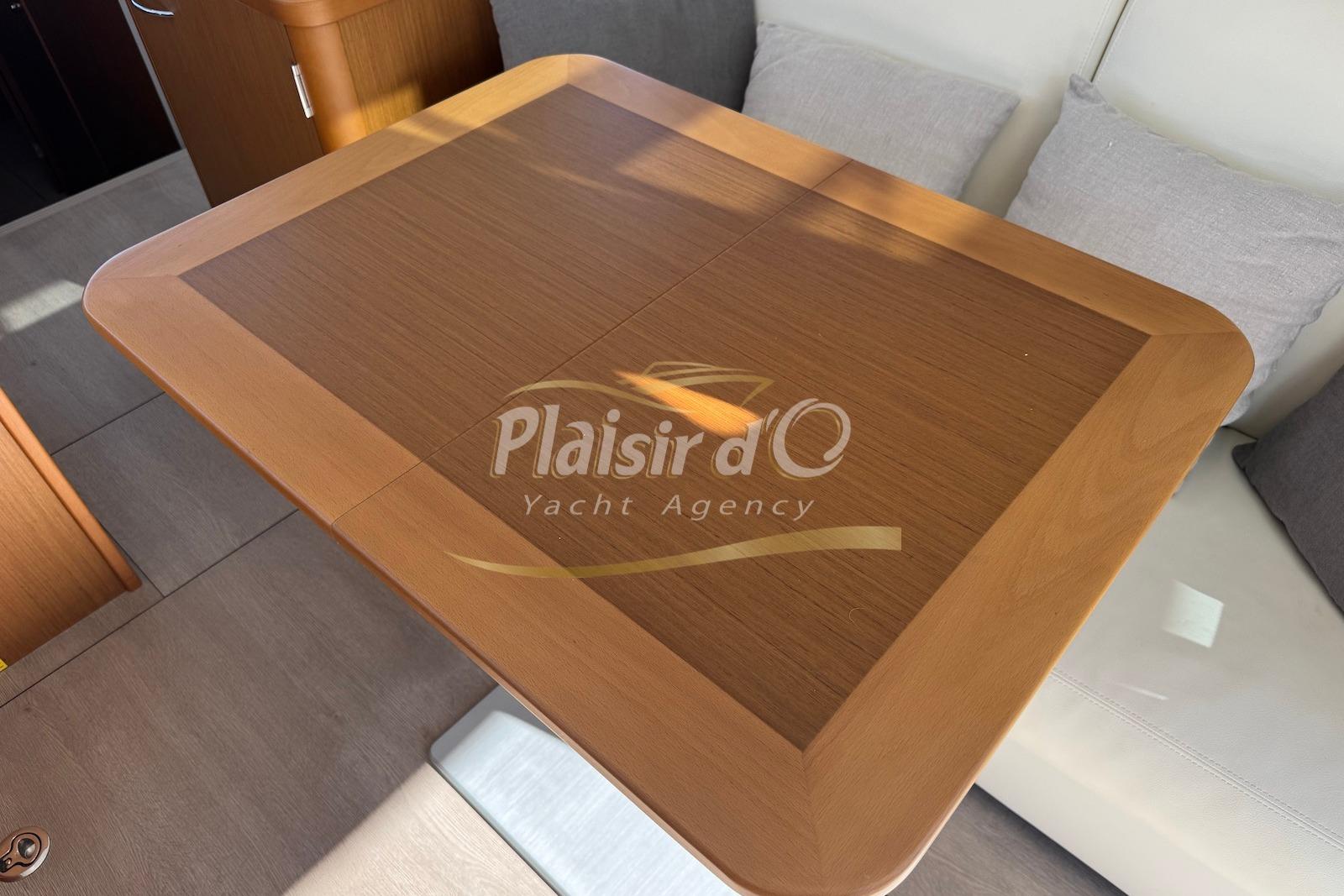 2018 Beneteau Swift Trawler 35 large 34