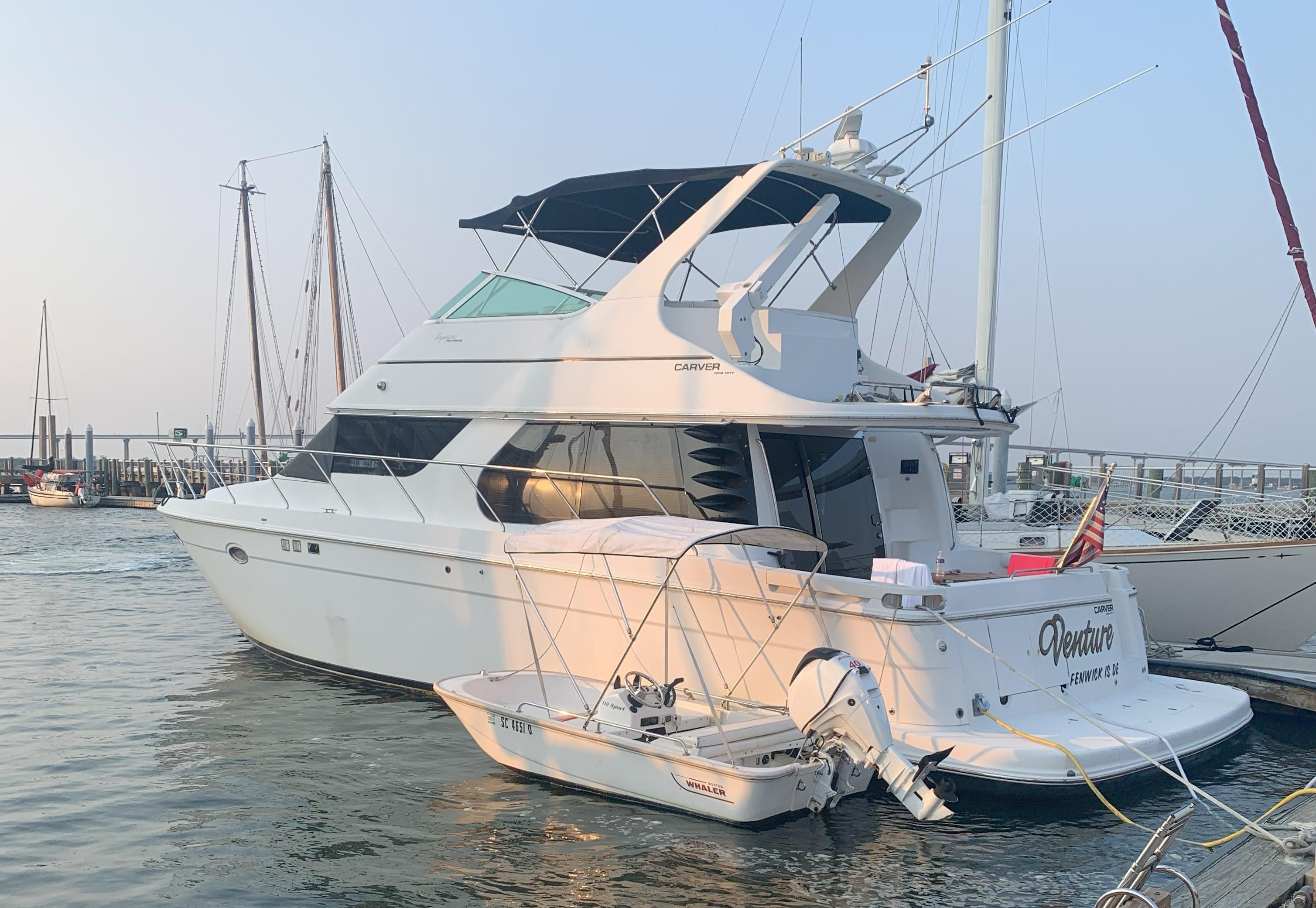 45 ft 2000 Carver 450 Voyager Pilothouse Berry Boger Yacht Sales Myrtle ...