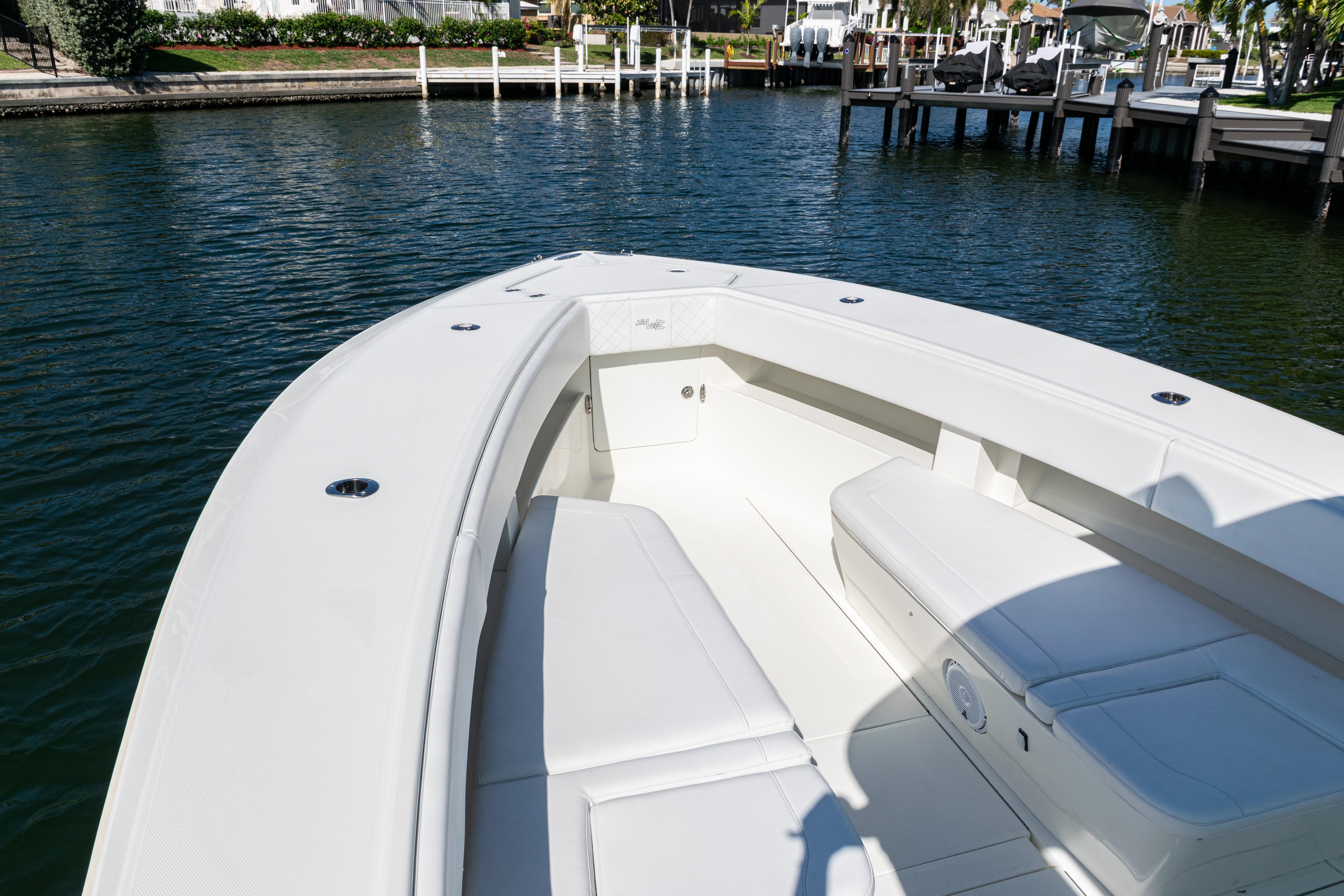 SeaVee-390Z 2015 -FL-US-2015 SeaVee 390Z boat bow with seating, docked in calm waters.-9766060 | Thumbnail