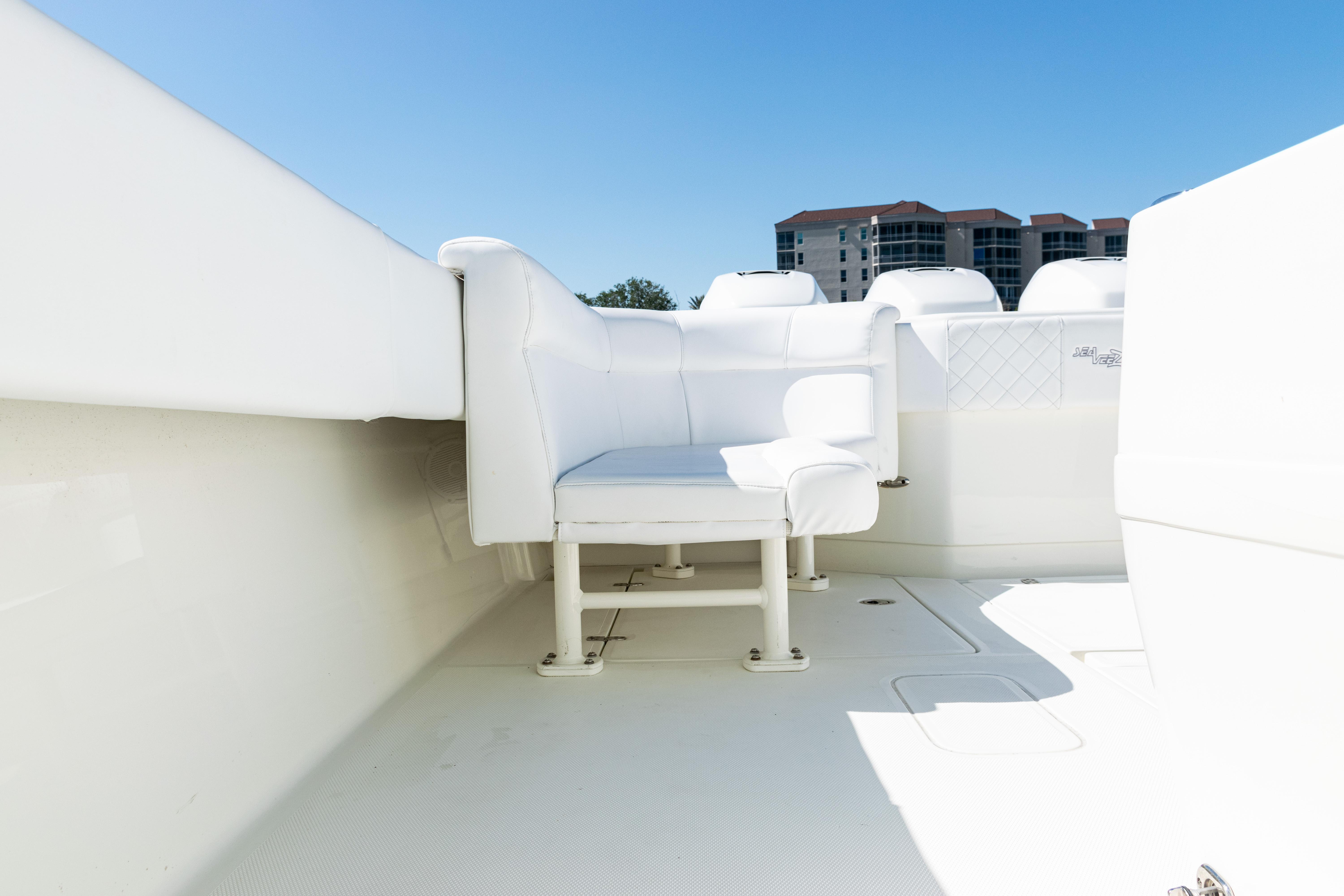 SeaVee-390Z 2015 -FL-US-2015 SeaVee 390Z boat interior with white seating and clear blue sky.-9766060 | Thumbnail