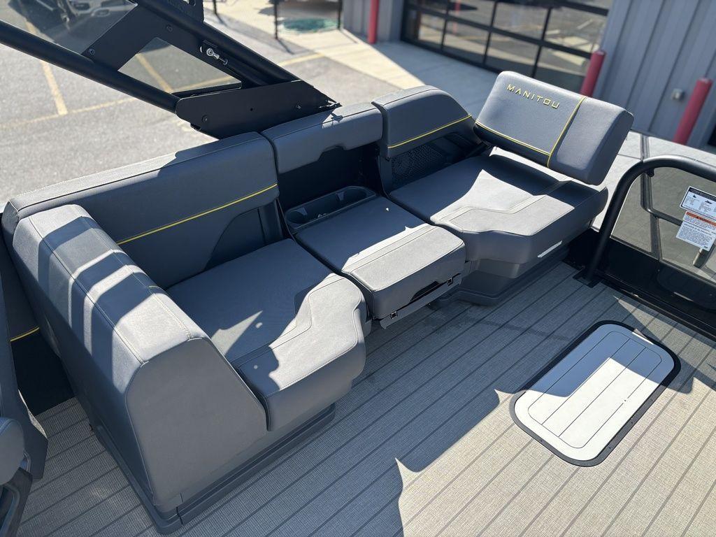 2023 Manitou Explore 22 Max Bench with sleek gray seating and modern design.