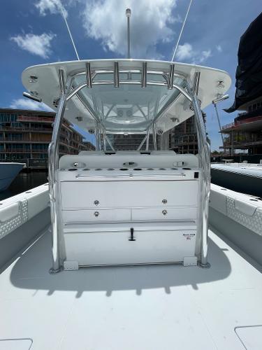 44' Contender, Listing Number 100827245, - Photo No. 8