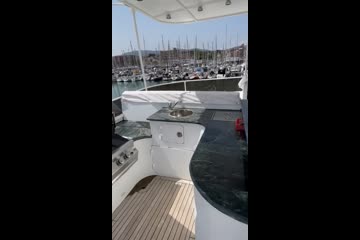 Catamaran 24 video