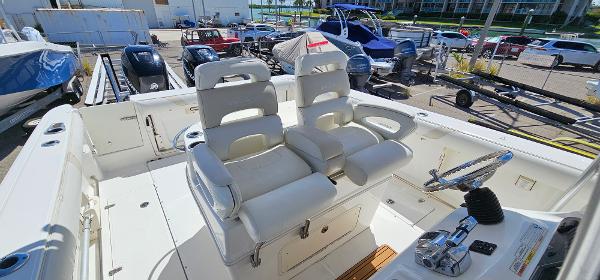 32' Boston Whaler, Listing Number 100916988, - Photo No. 8