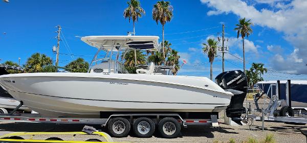 32' Boston Whaler, Listing Number 100916988, Image No. 1