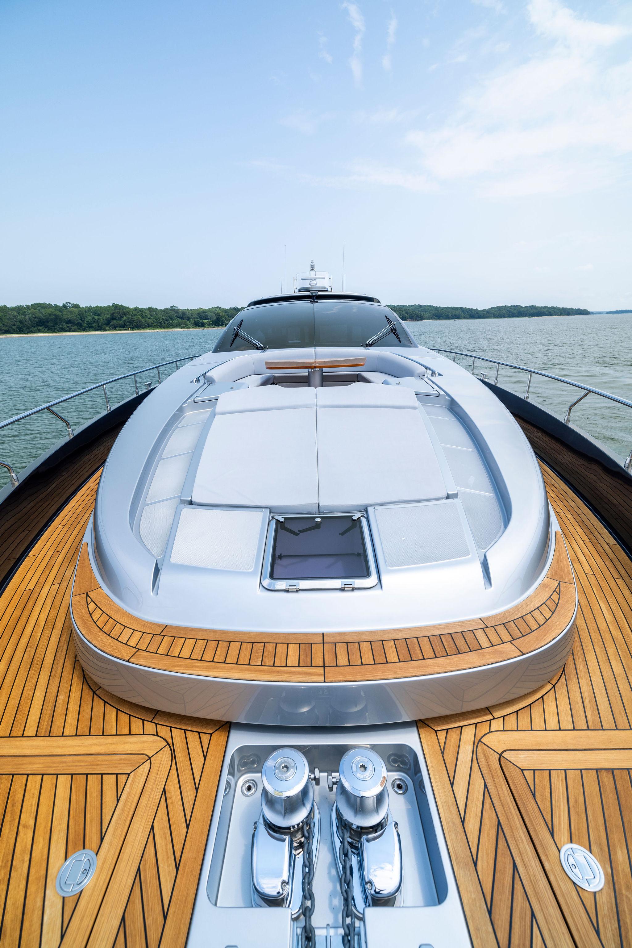 2016 Riva