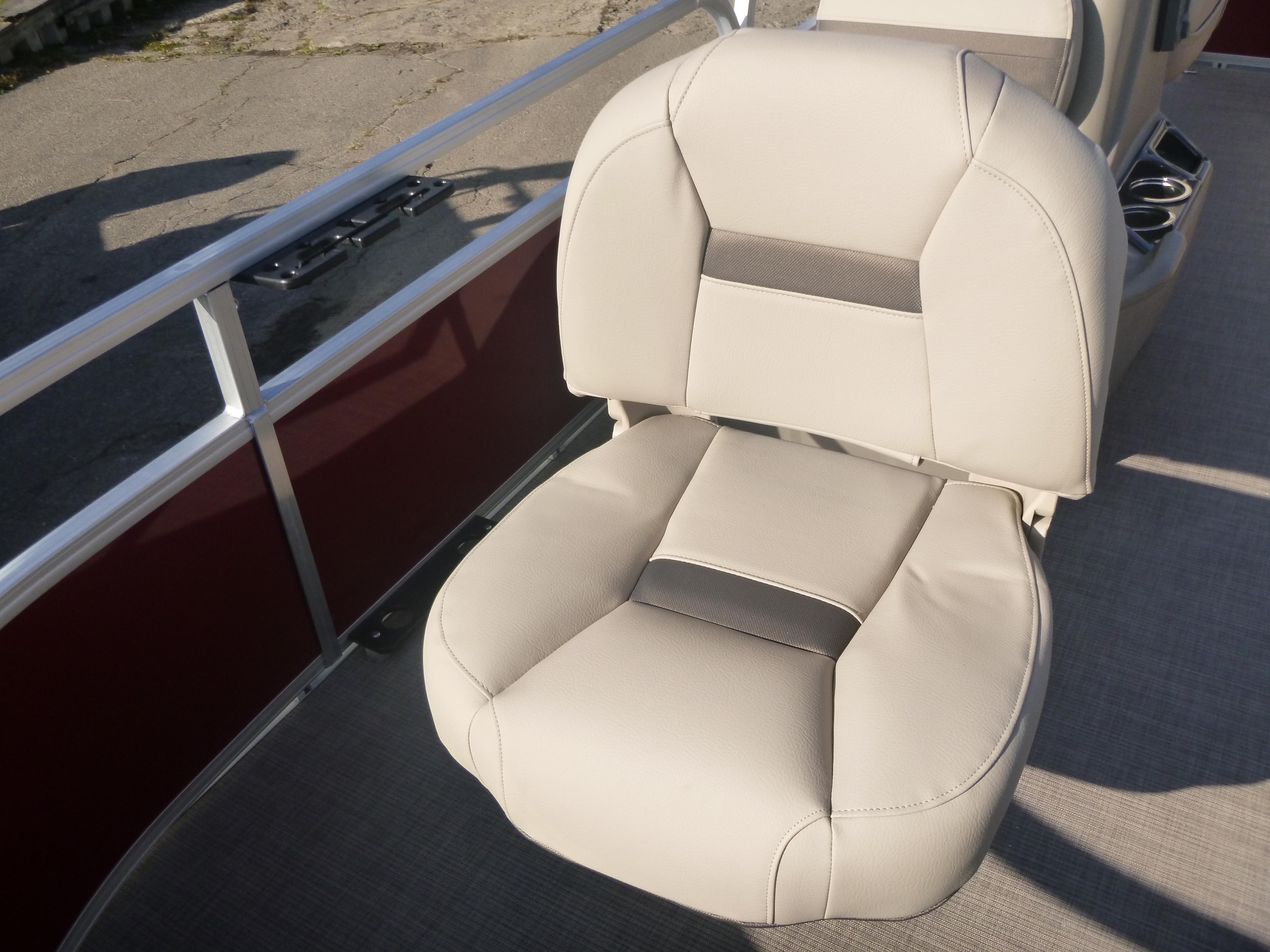 2025 Sun Tracker Bass Buggy 16 XL Select Gallery
