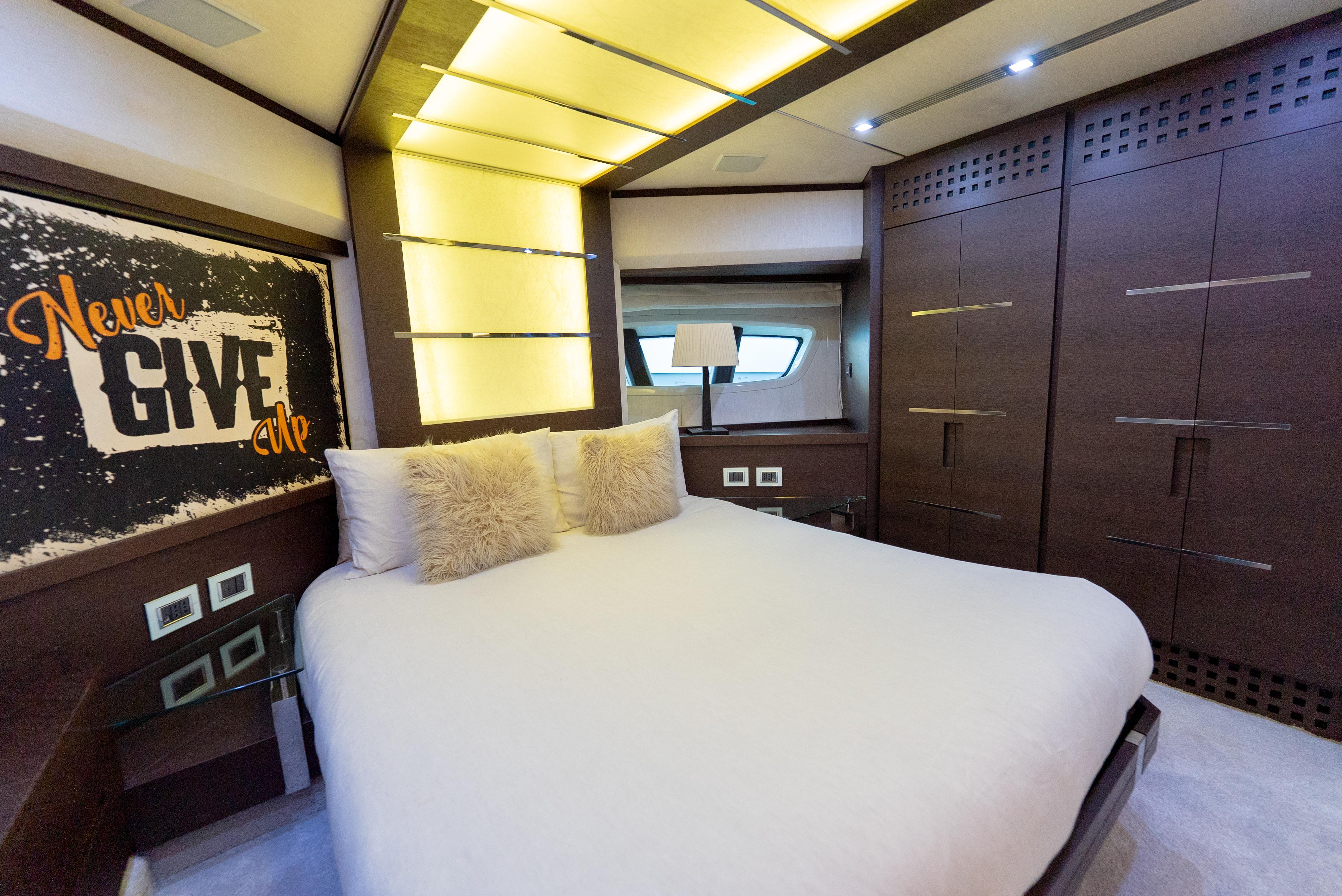 Azimut-103S 2008 -FL-US-9776071 | Thumbnail