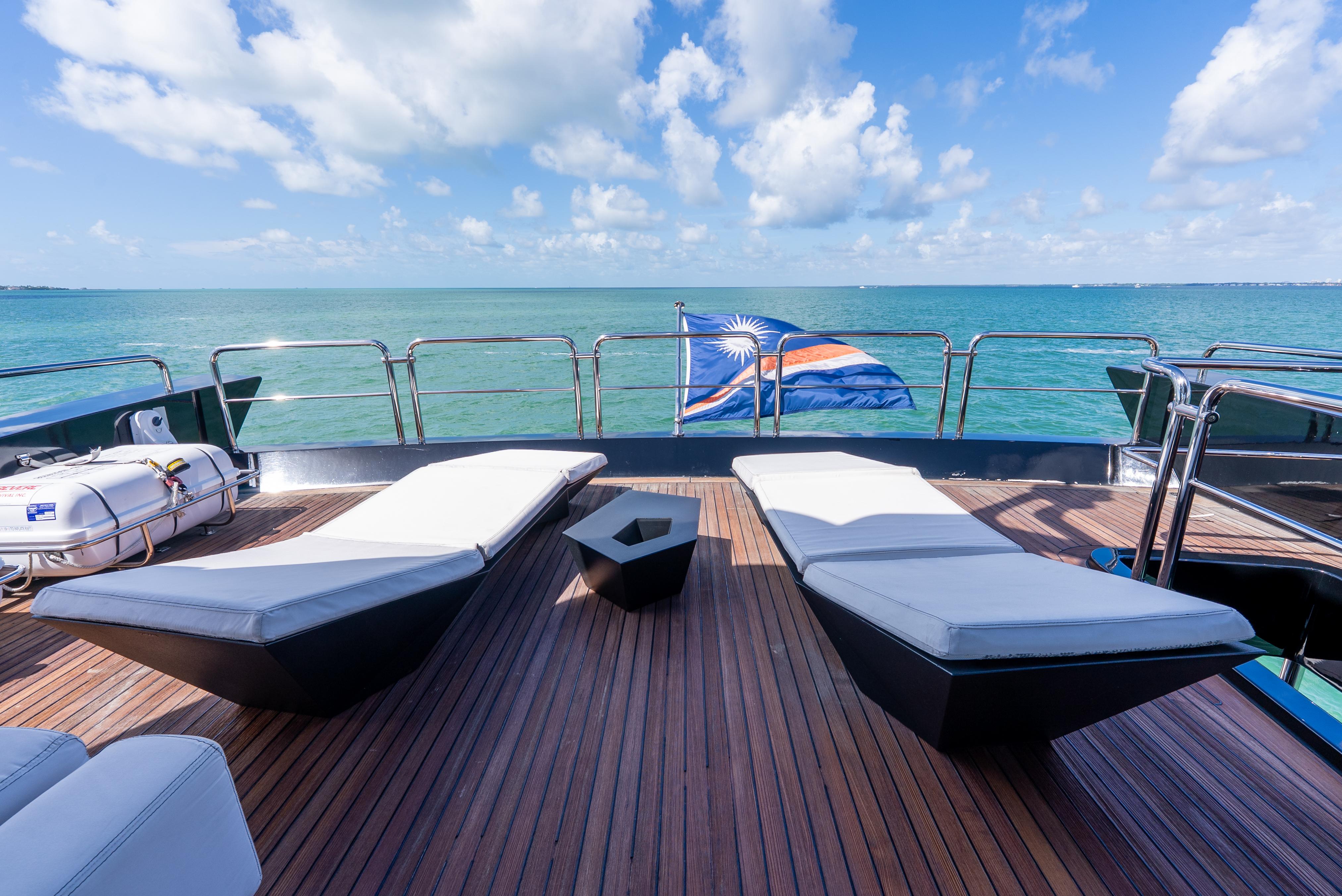 Azimut-103S 2008 -FL-US-9776071 | Thumbnail