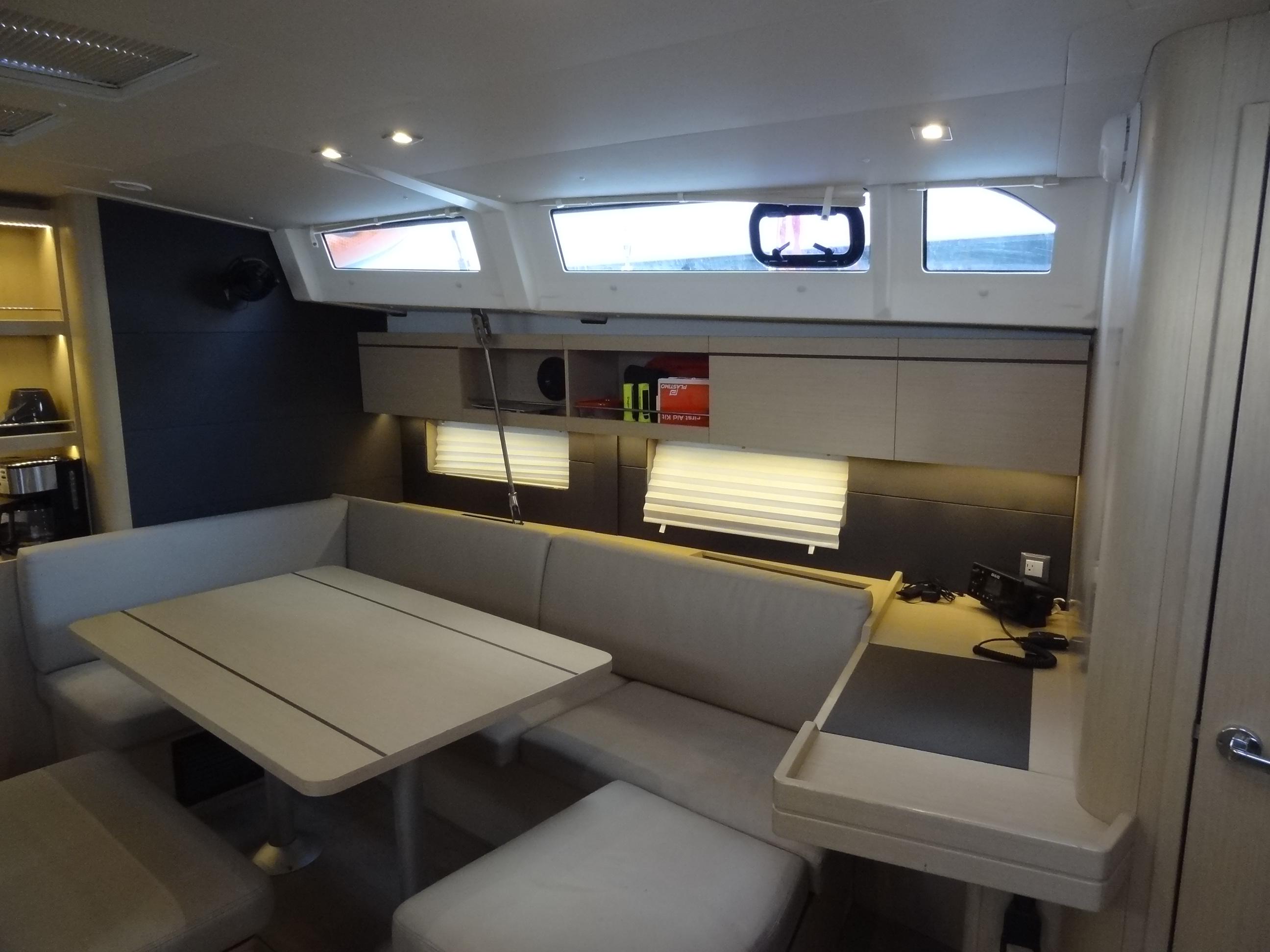 Yacht Photos Pics