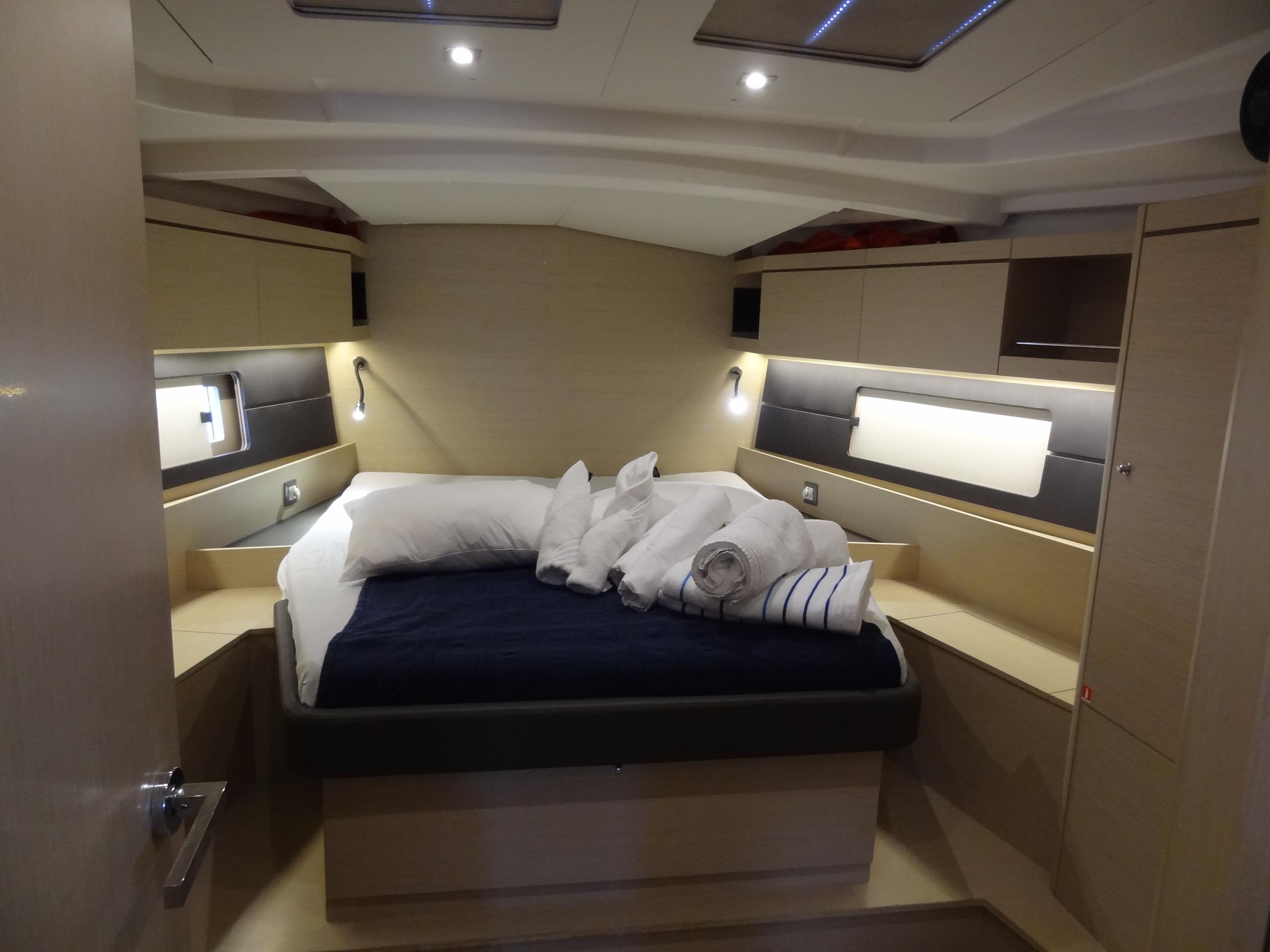 Yacht Photos Pics