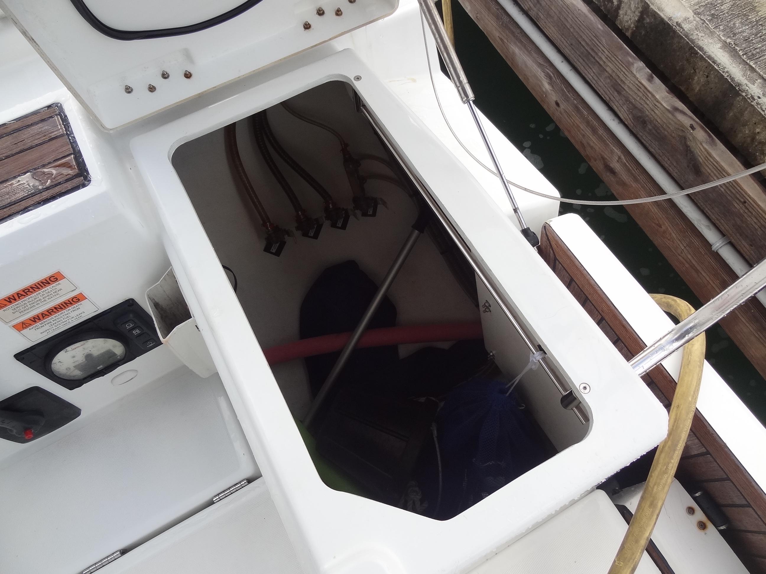 Yacht Photos Pics