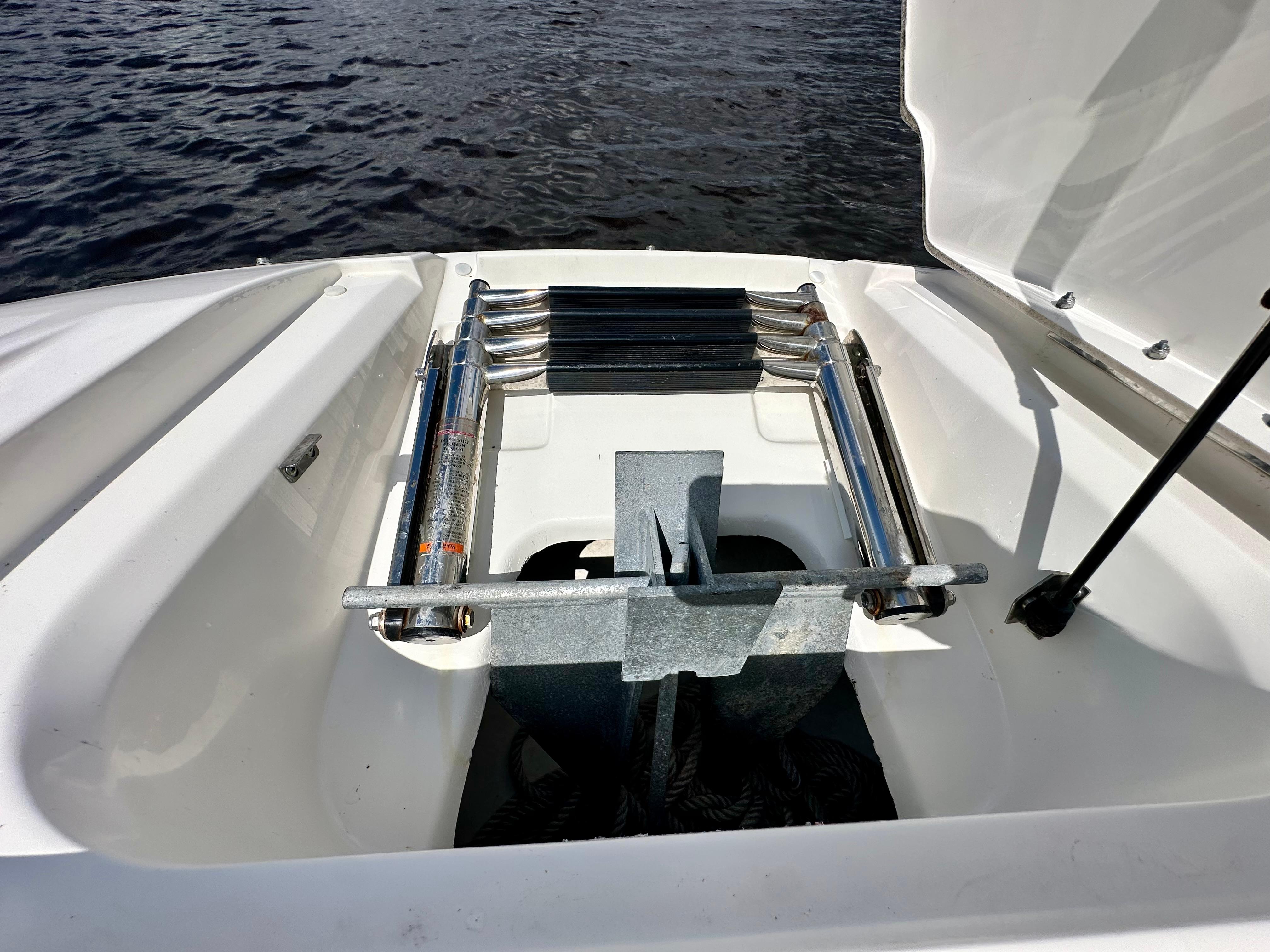 2012 Sea Ray 240 Sundeck