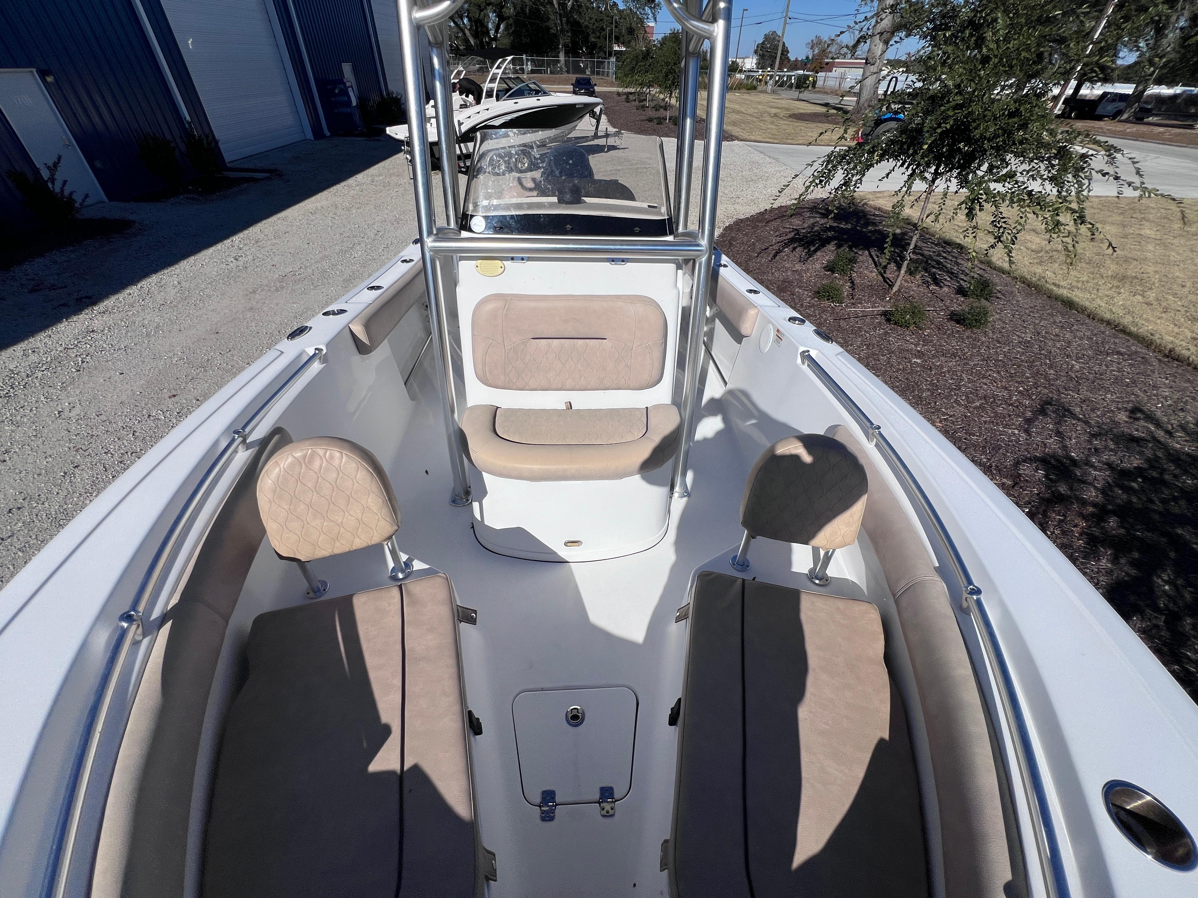 2019 Sportsman Open 212 Center Console