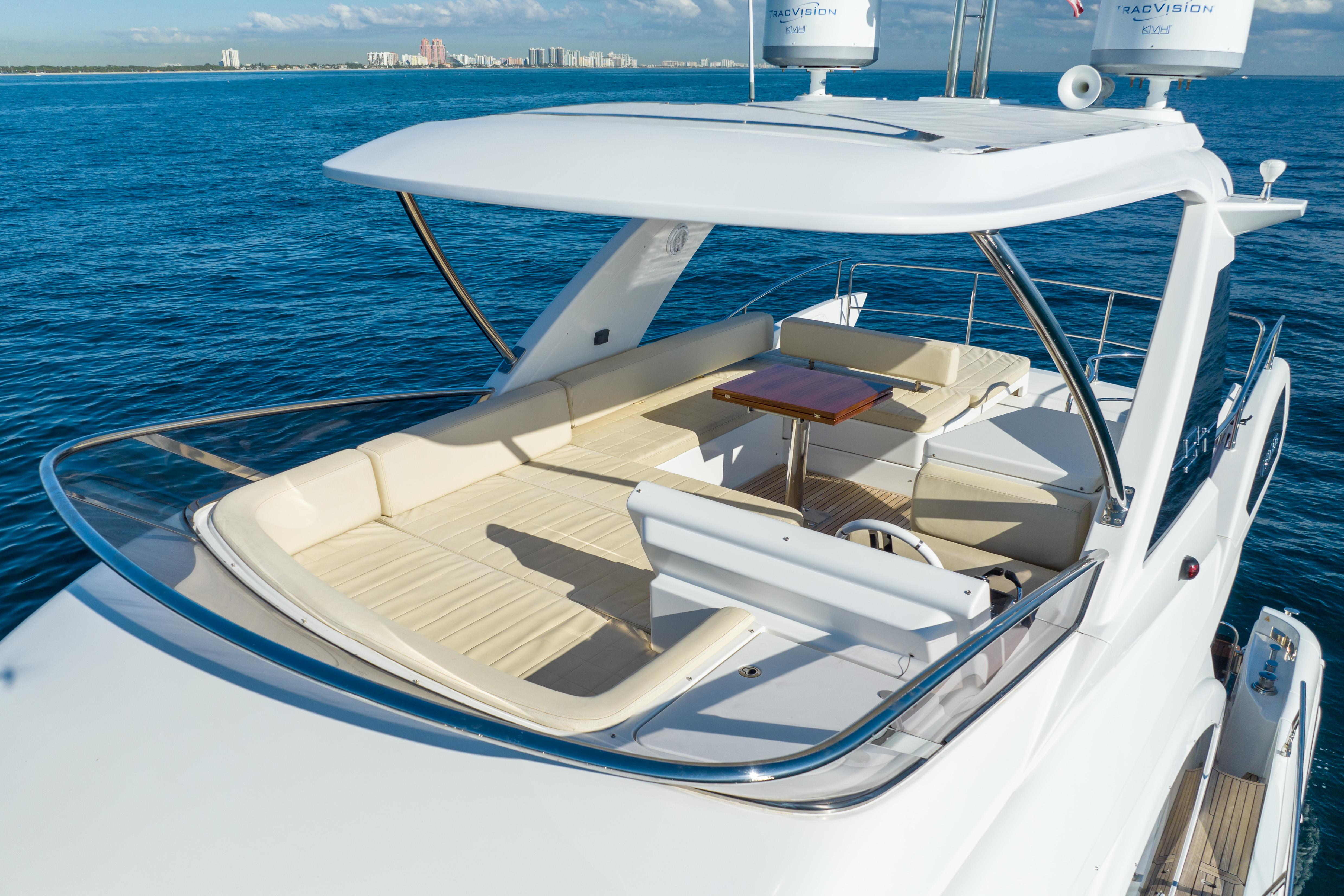 2015 Azimut 54 Flybridge