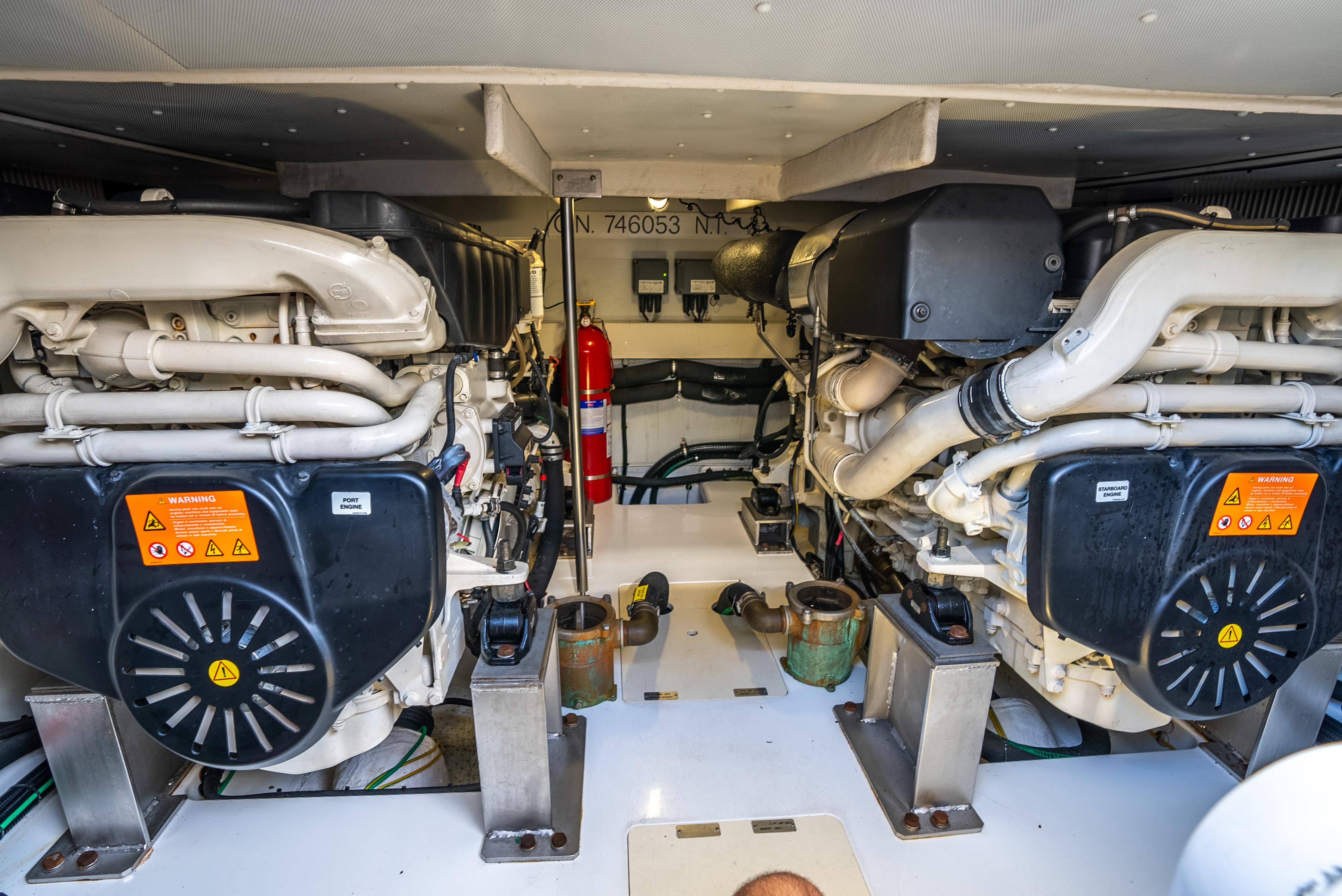 2015 Azimut 54 Flybridge