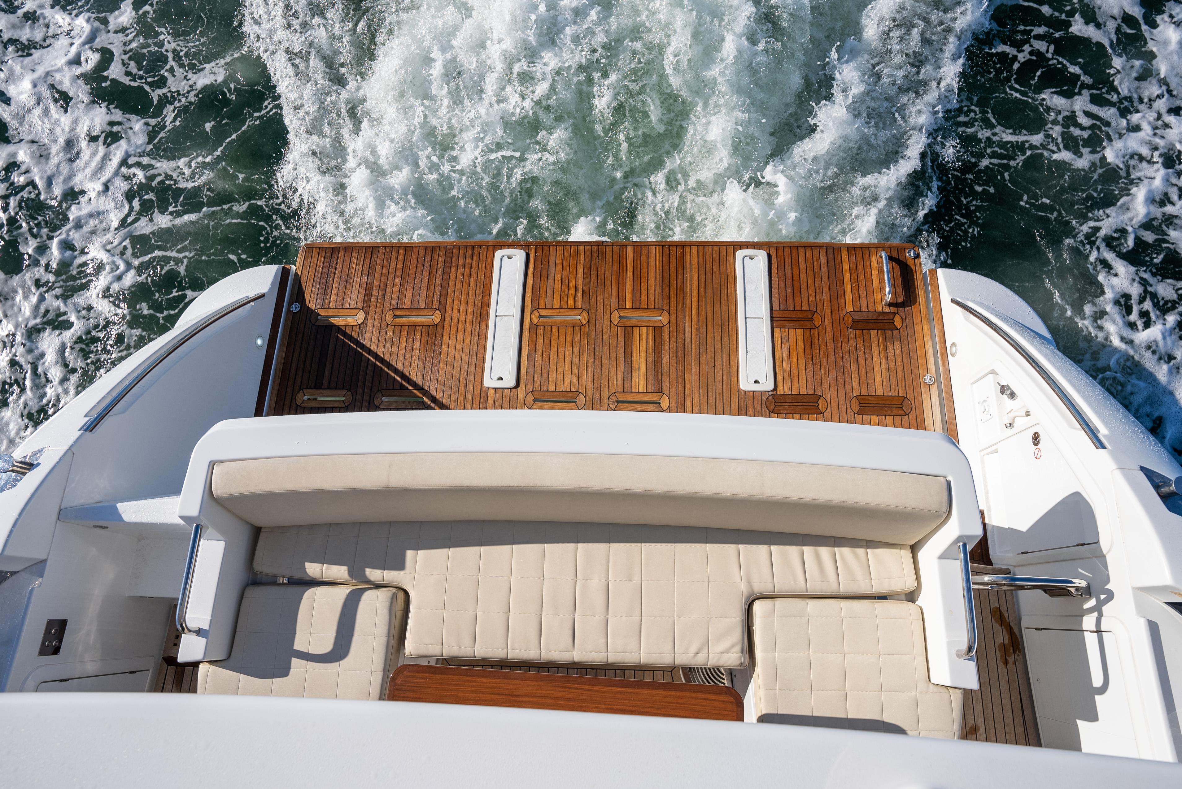 2015 Azimut 54 Flybridge