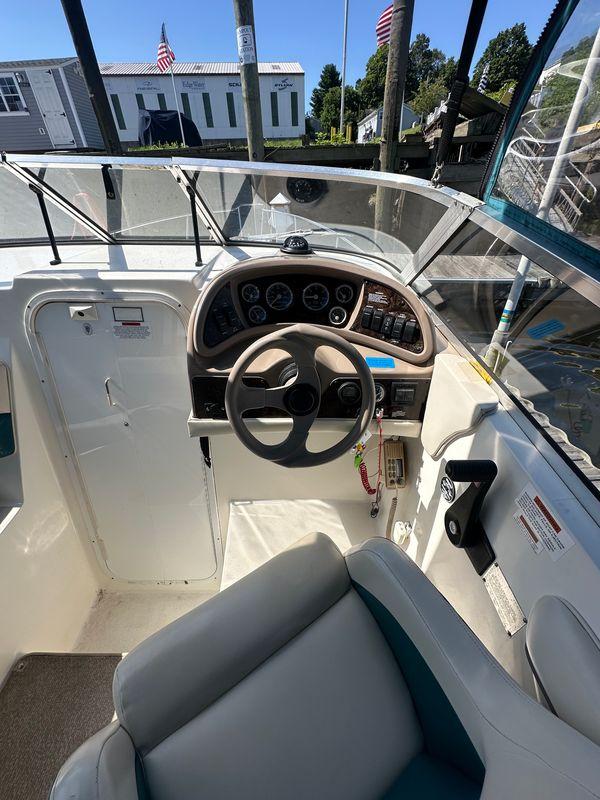 1998 Wellcraft 260-5
