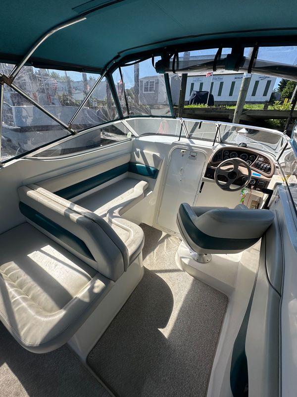 1998 Wellcraft 260-4