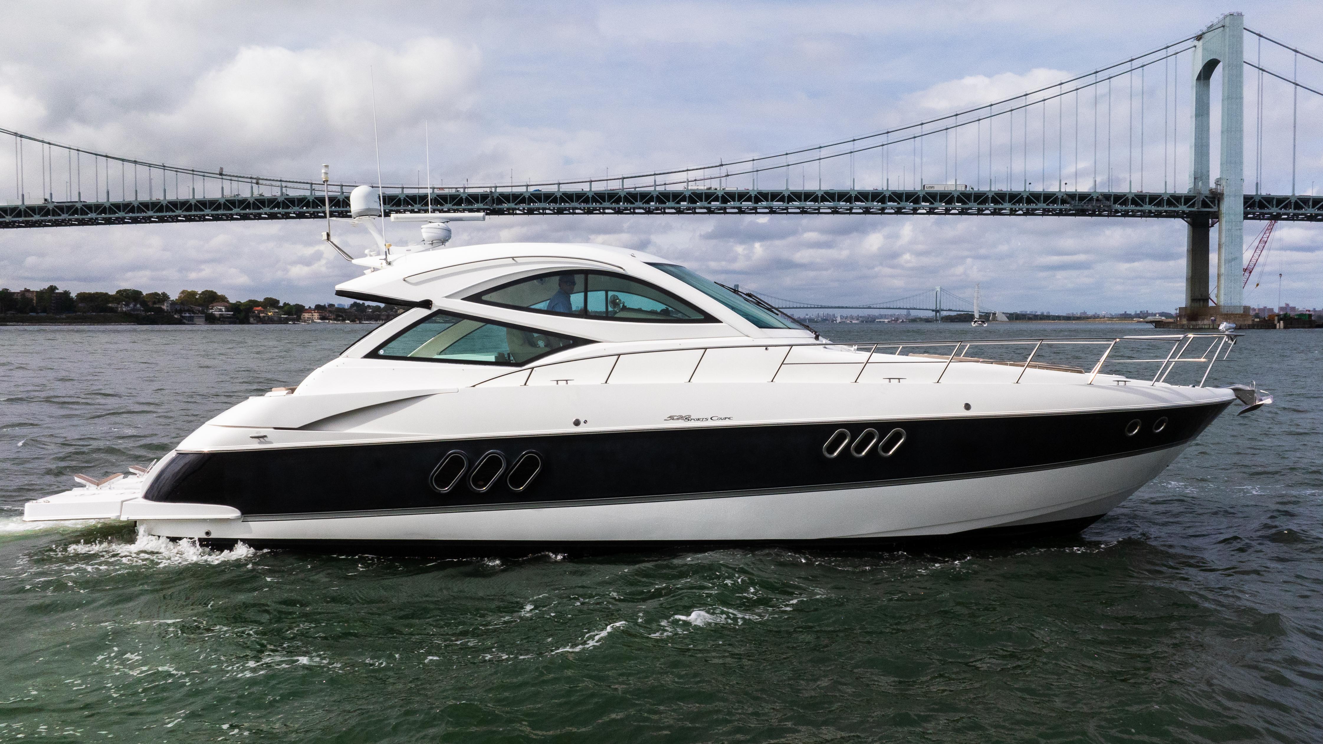 Bronx Tail Yacht Photos Pics 