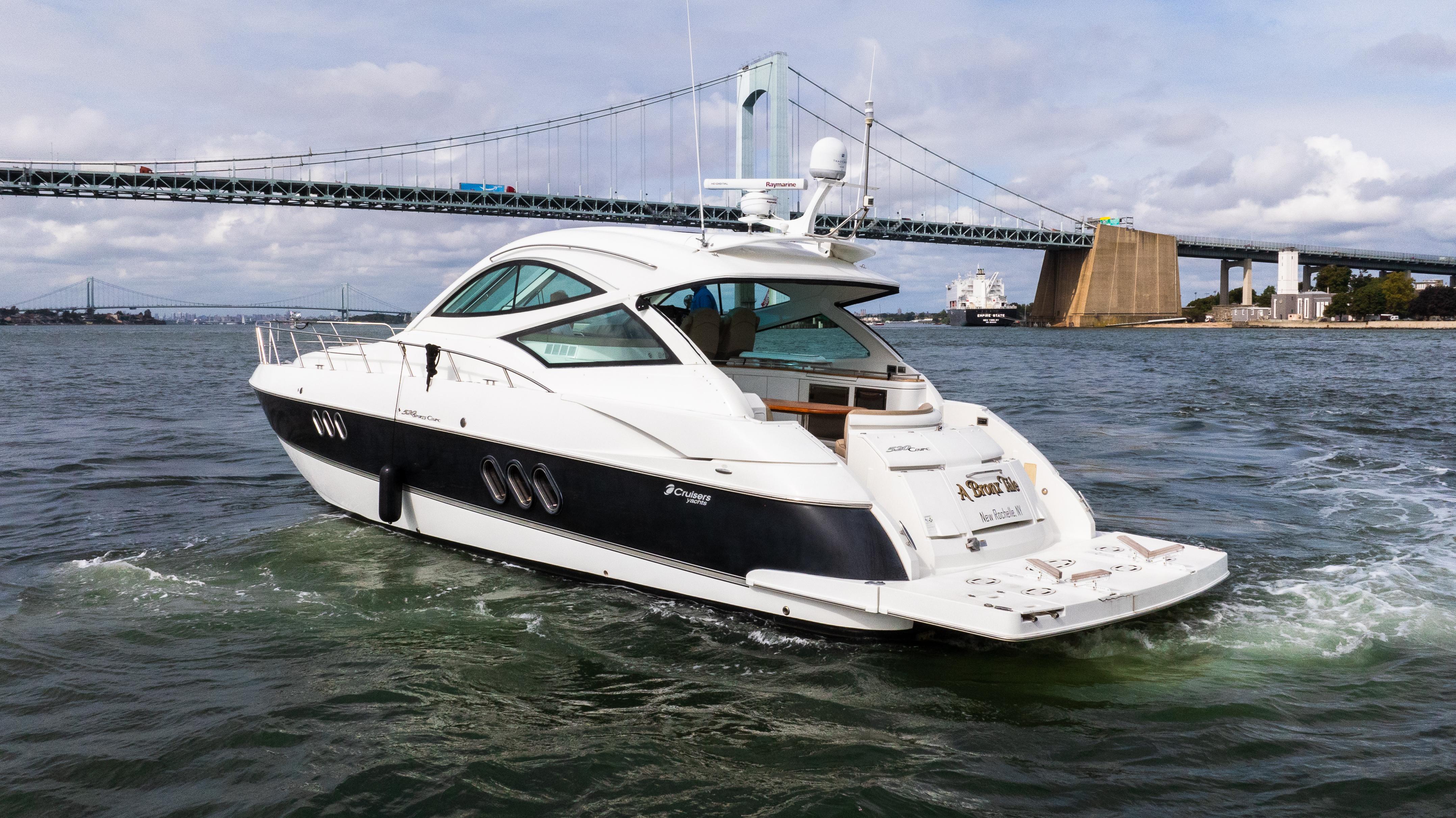 Bronx Tail Yacht Photos Pics 