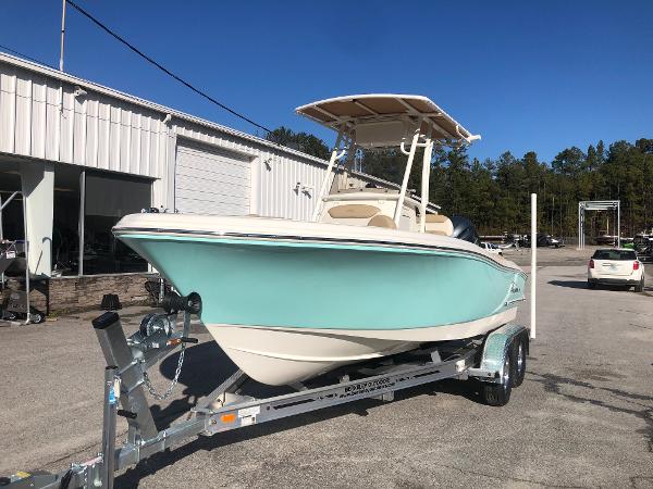 2021 Pioneer boat for sale, model of the boat is 202 Islander & Image # 1 of 26
