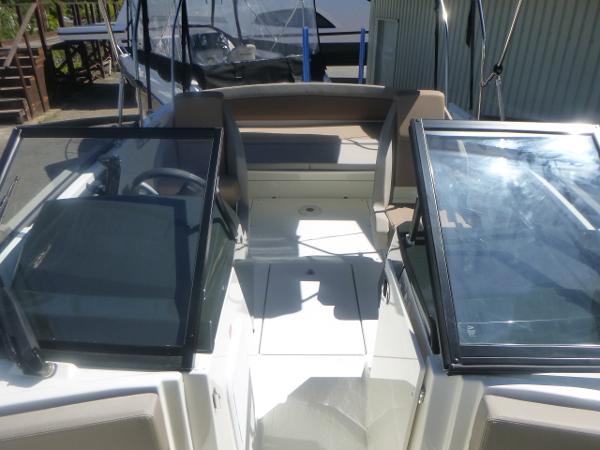 Quicksilver 605 Bowrider