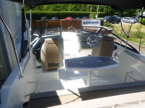 Quicksilver 605 Bowrider