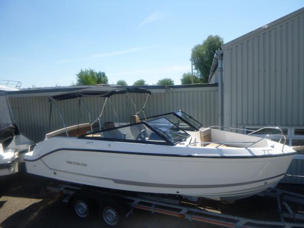 2020 Quicksilver Activ 605 Bowrider