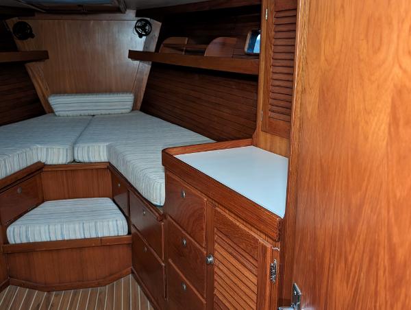 44' J Boats, Listing Number 100911055, - Photo No. 39