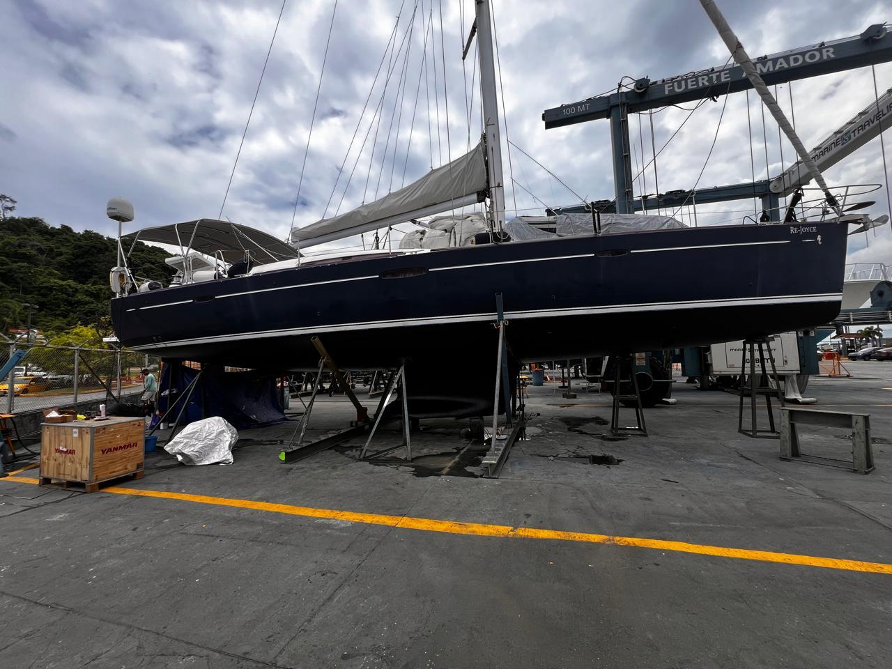 Yacht Photos Pics
