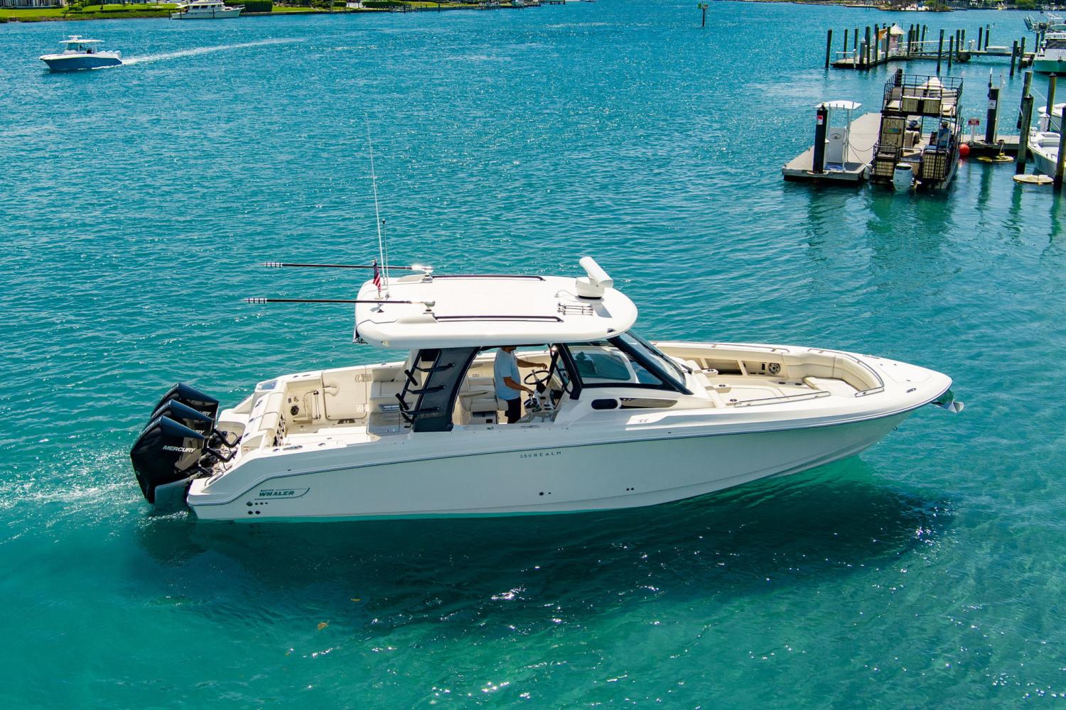 2022 Boston Whaler