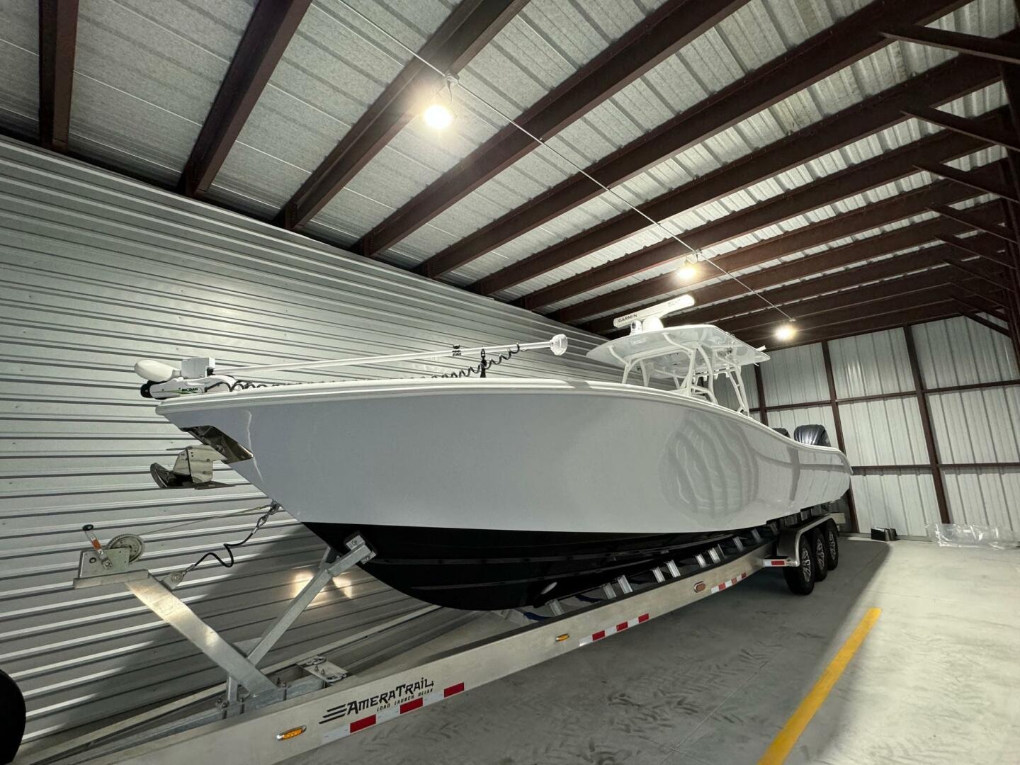 2024-yellowfin-36-power-9806129-20250522125921875-1_XLARGE