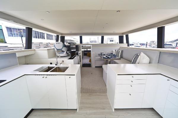 44' Sunpower, Listing Number 100905540, - Photo No. 4