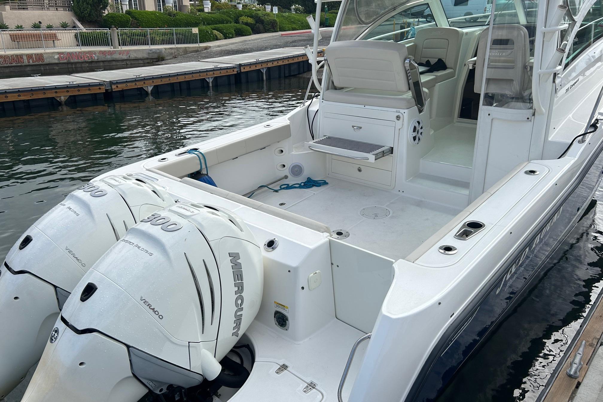2016 Boston Whaler 315 Conquest #TDH1898 inventory image at Sun Country Marine Group, Newport Beach