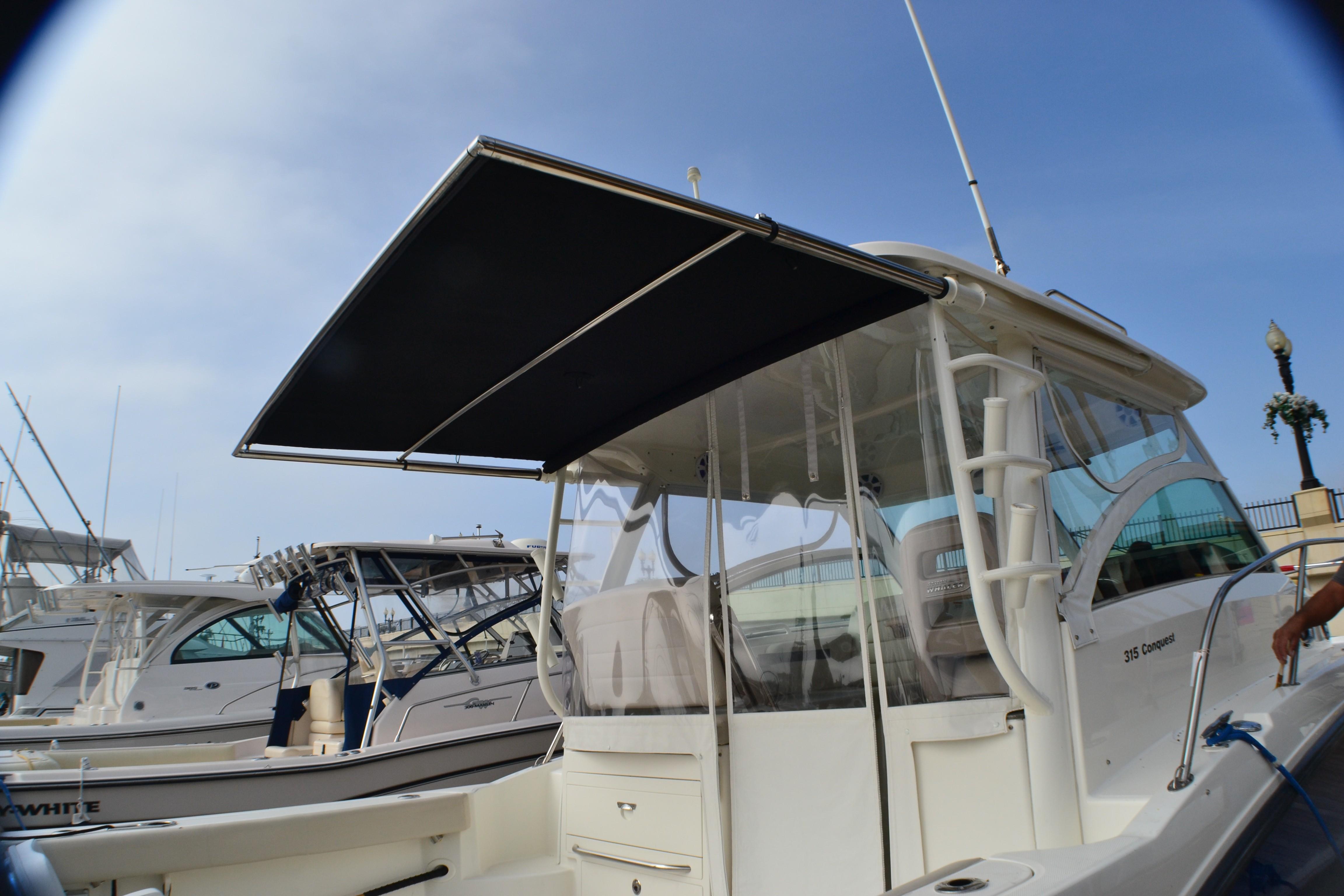 2016 Boston Whaler 315 Conquest #TDH1898 inventory image at Sun Country Marine Group, Newport Beach