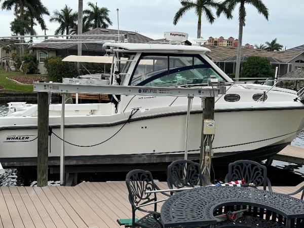31' Boston Whaler, Listing Number 100916514, Image No. 3