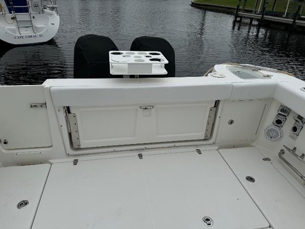 31' Boston Whaler, Listing Number 100916514, - Photo No. 8