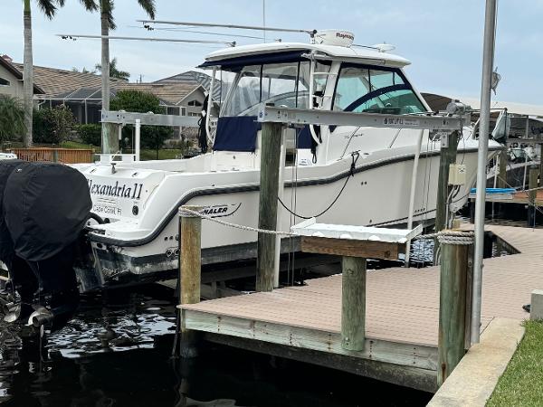 31' Boston Whaler, Listing Number 100916514, Image No. 2