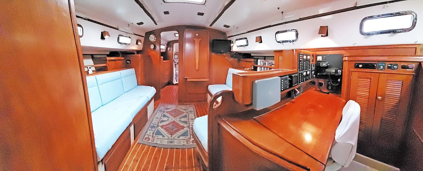 Salon from Nav