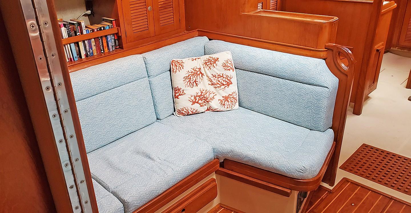 Stbd Settee from Fwd Cabin