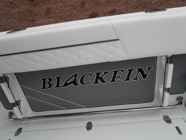 2021 Blackfin boat for sale, model of the boat is 252 CC & Image # 11 of 26