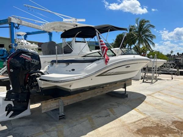 19' Sea Ray, Listing Number 100892762, - Photo No. 1