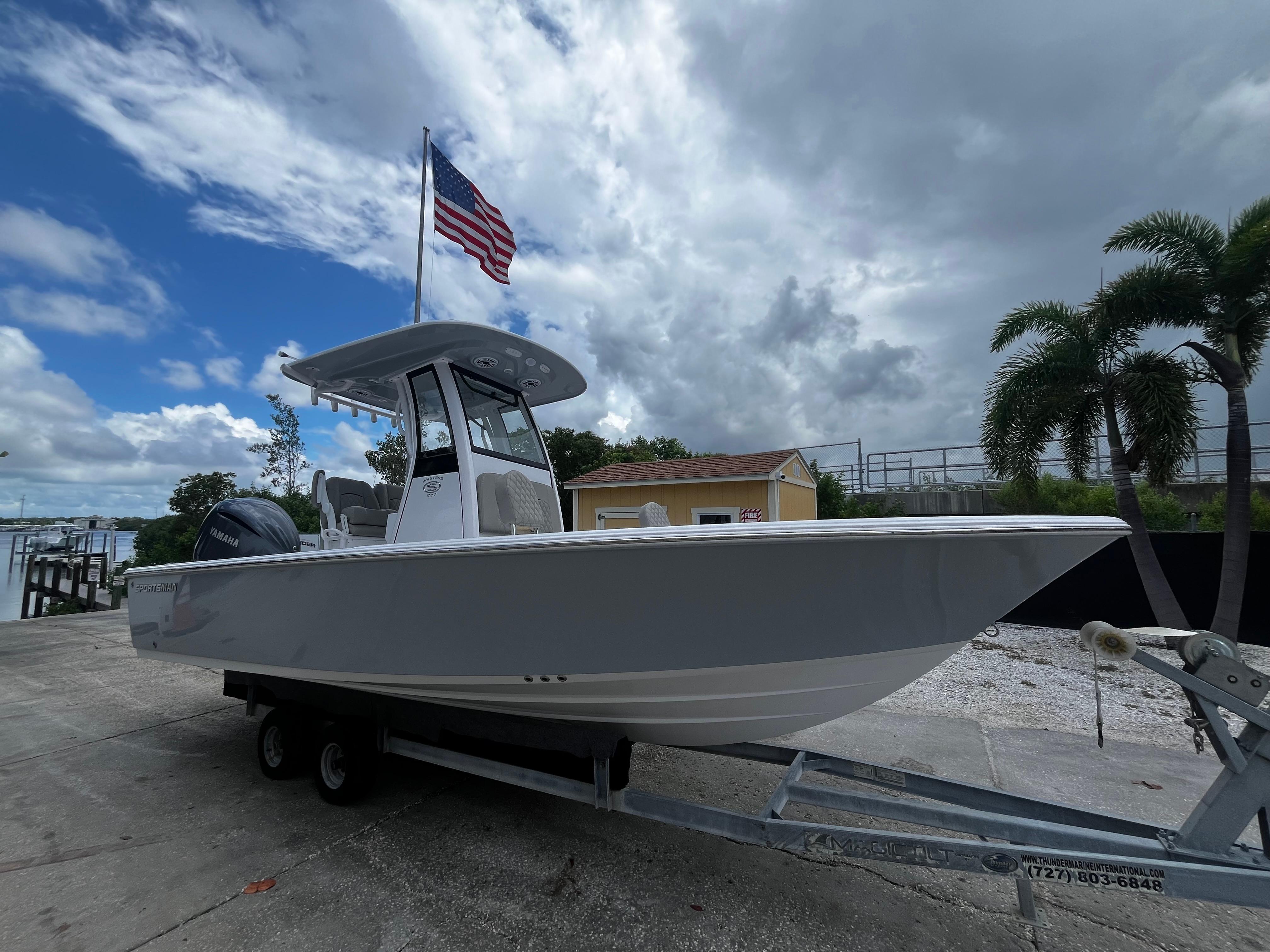 2025 Sportsman Masters 227 Bay Boat-1